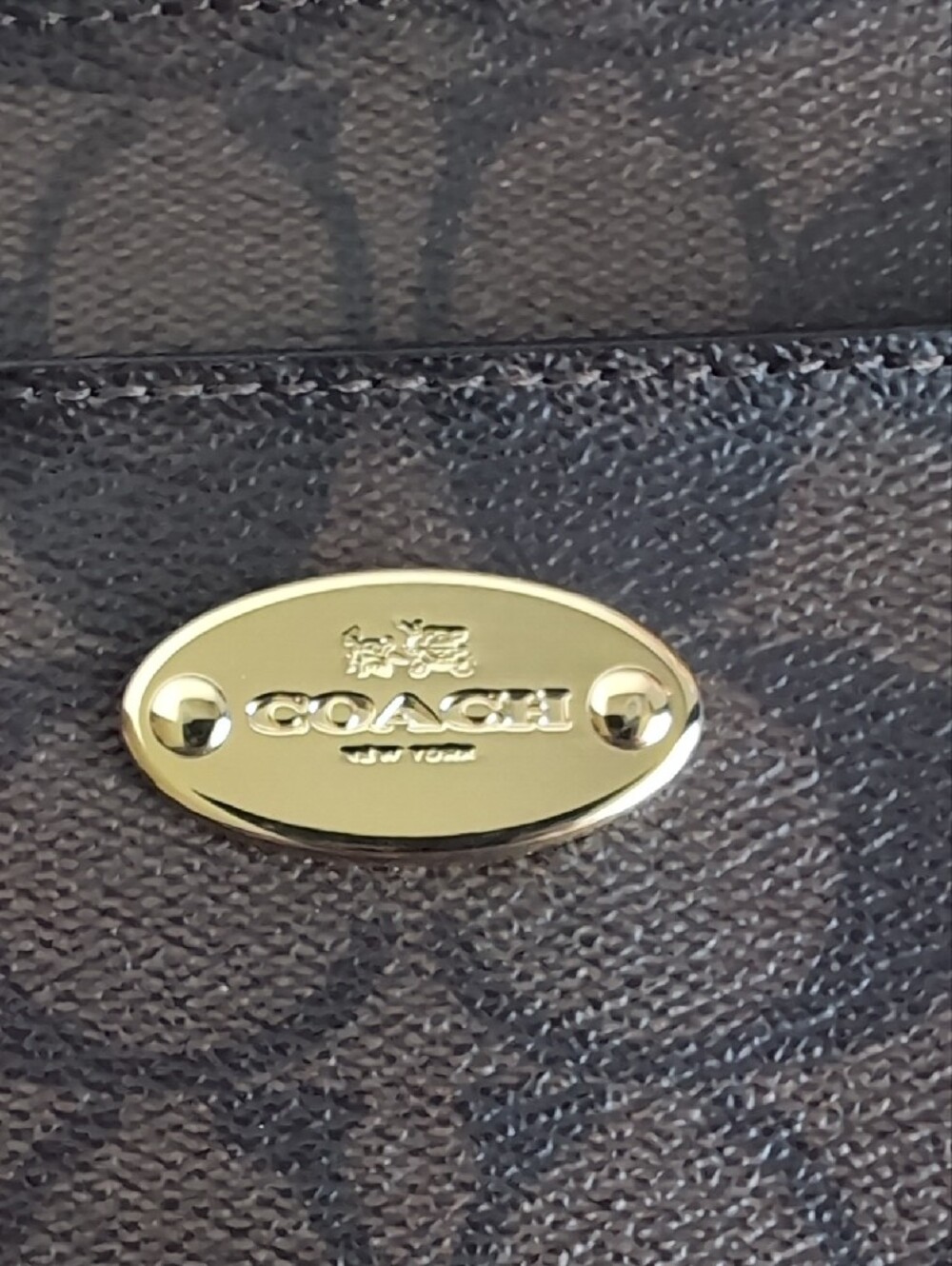 Coach Brown Signature Leather Wristlet w/ Black Leather Pouch - Picture 8 of 10